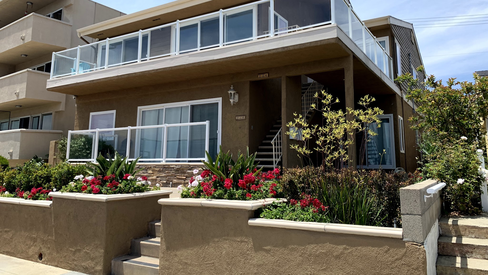 Pillars Recovery Newport Costa Mesa, CA