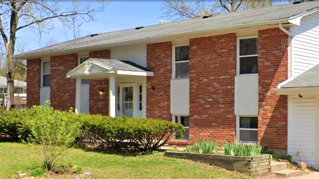 Oxford House Willowbrook Columbia, MO