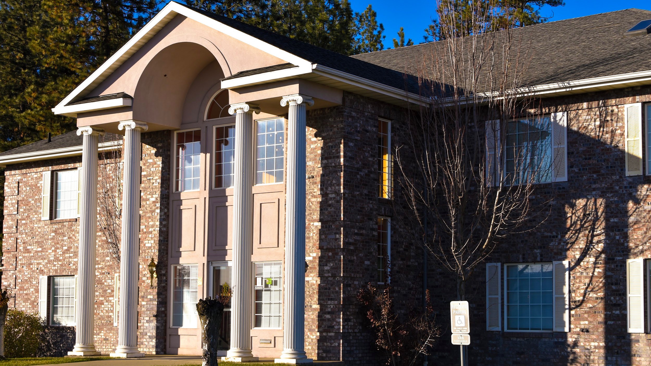 Royal Life Centers at Cascade Heights Mead, WA