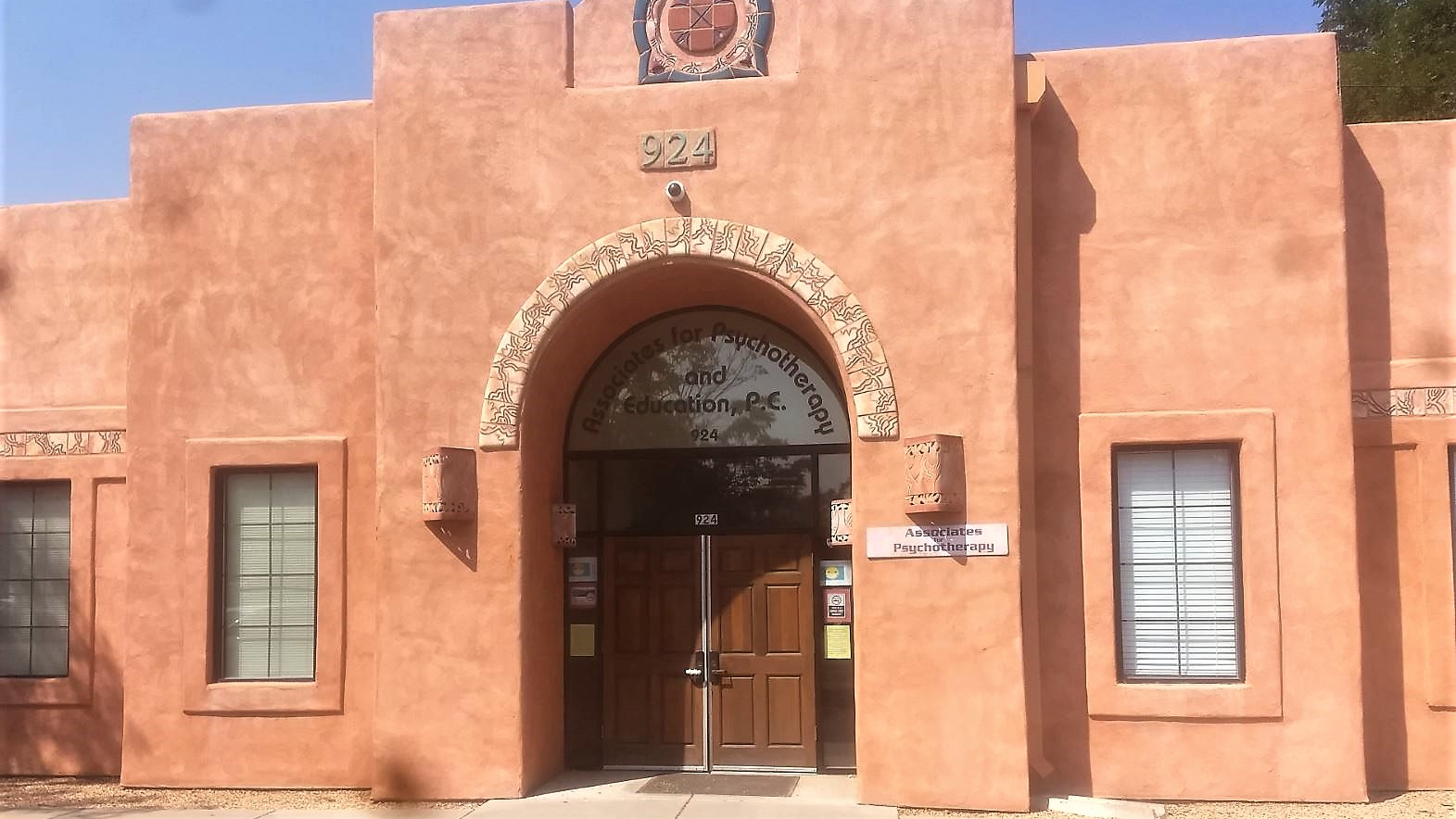 473 Agency Projects | Web Design and Branding Portfolio, image size:1571x884