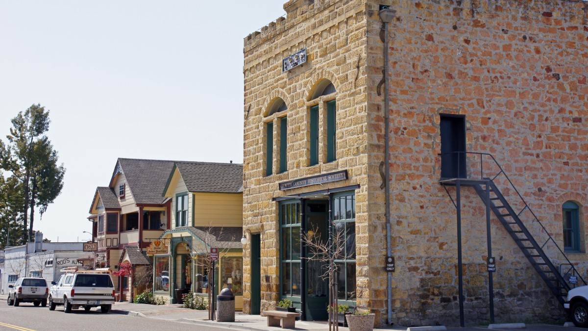 Free & Low-Cost Drug Rehabs in Arroyo Grande, California