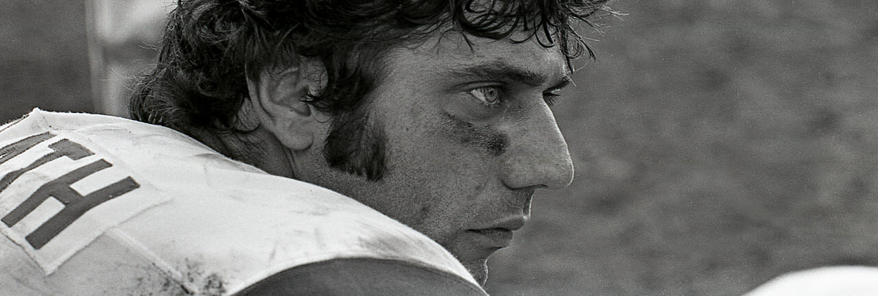 Joe Namath Opens Up About Alcoholism and Recovery