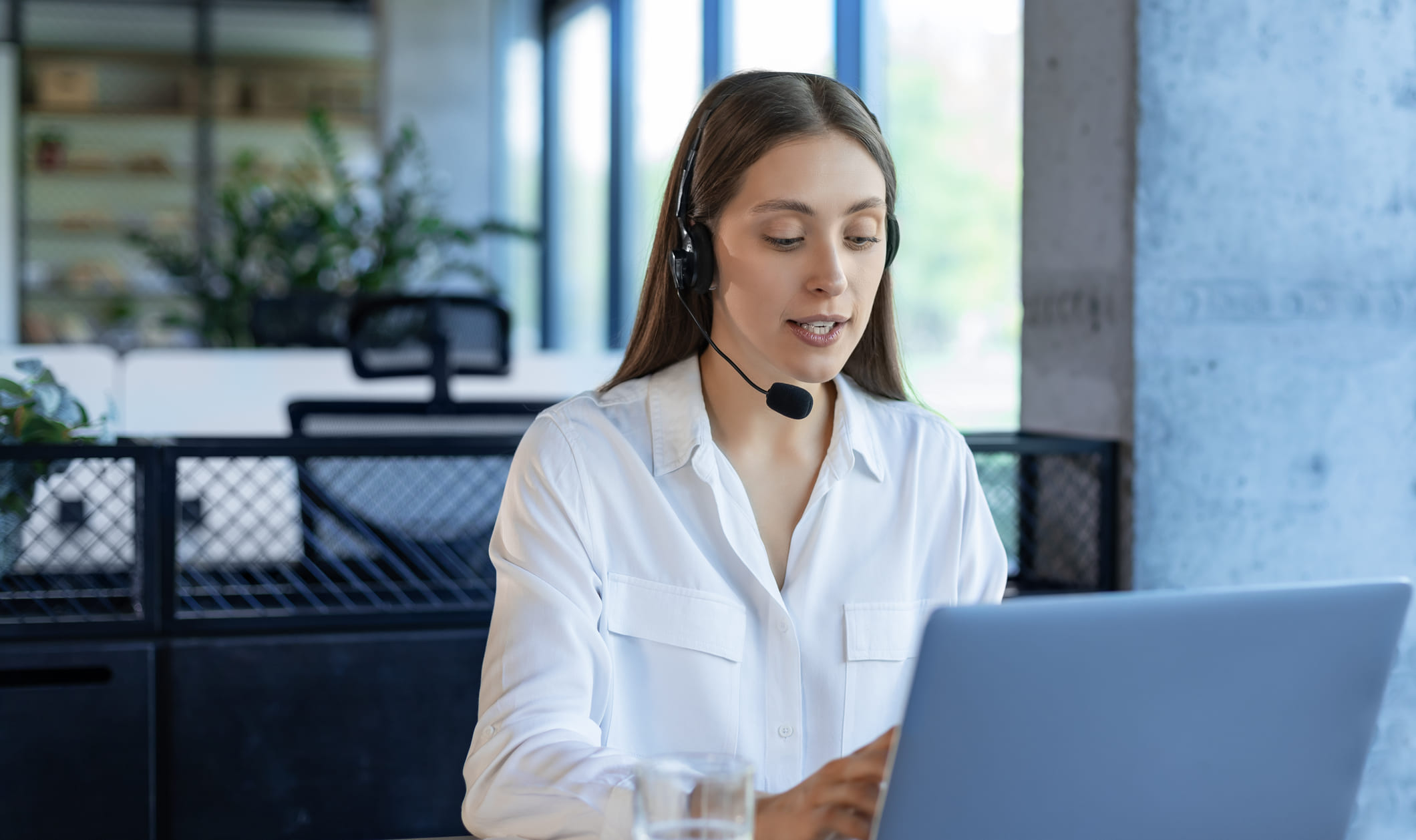 Free 24/7 Addiction Helpline Expands Access to Care