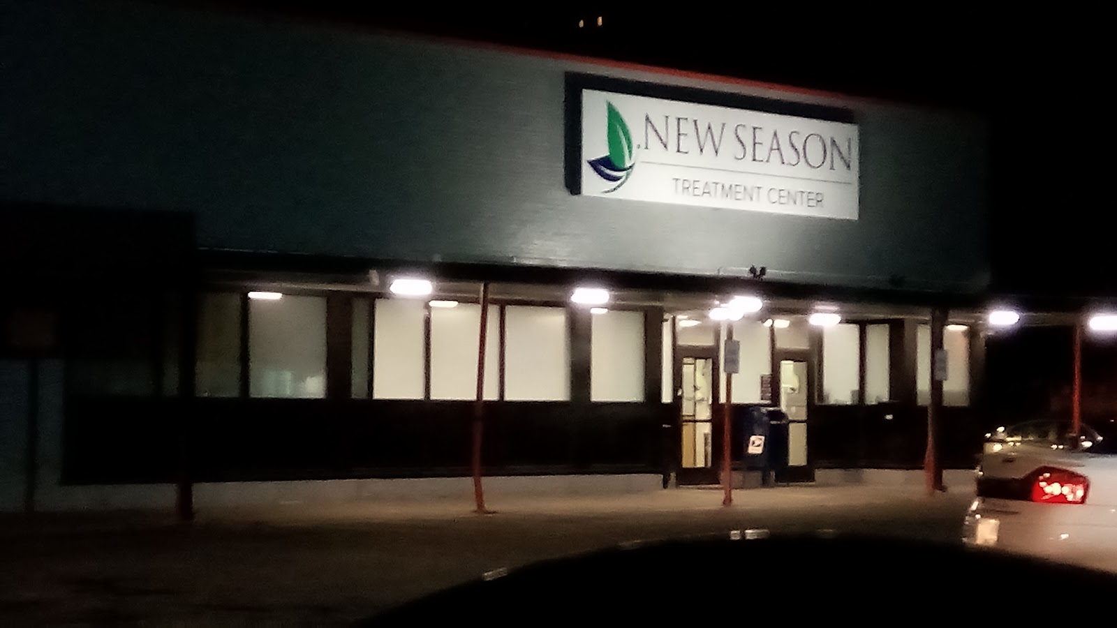 New Season Treatment Center – Semoran